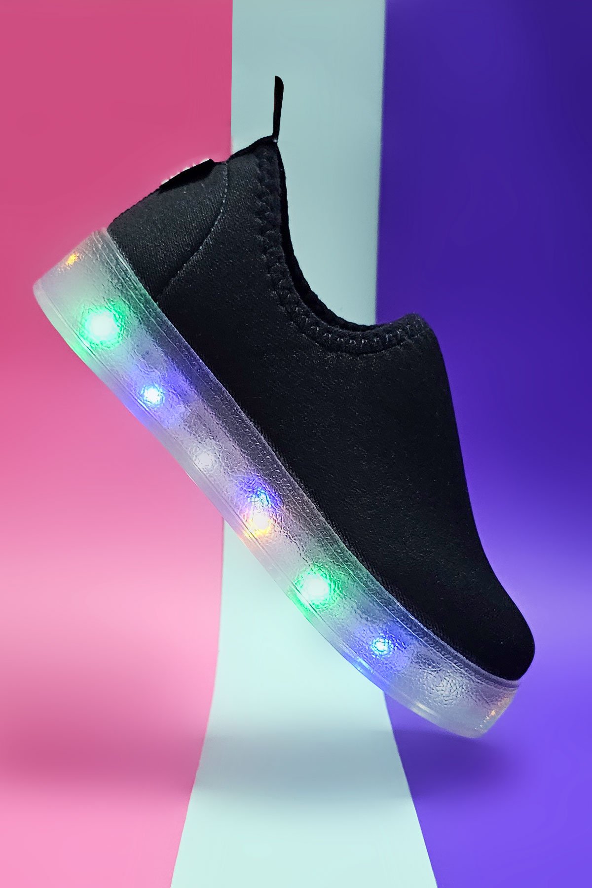 Tenis LED Infantil Preto Calce Facil Viki | Mmoda